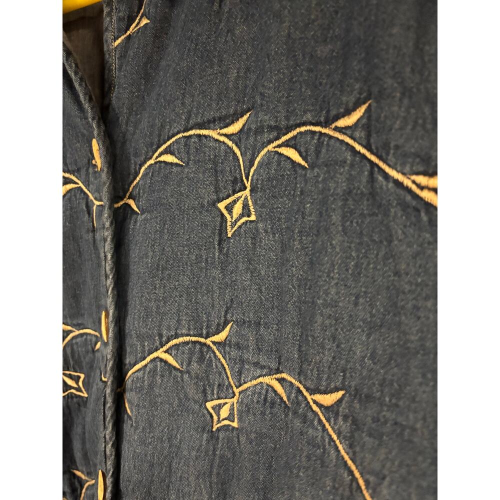Lifestyle Denim Quilted Embroidered Jacket Barn Chore Coat Large - Picture 3 of 5